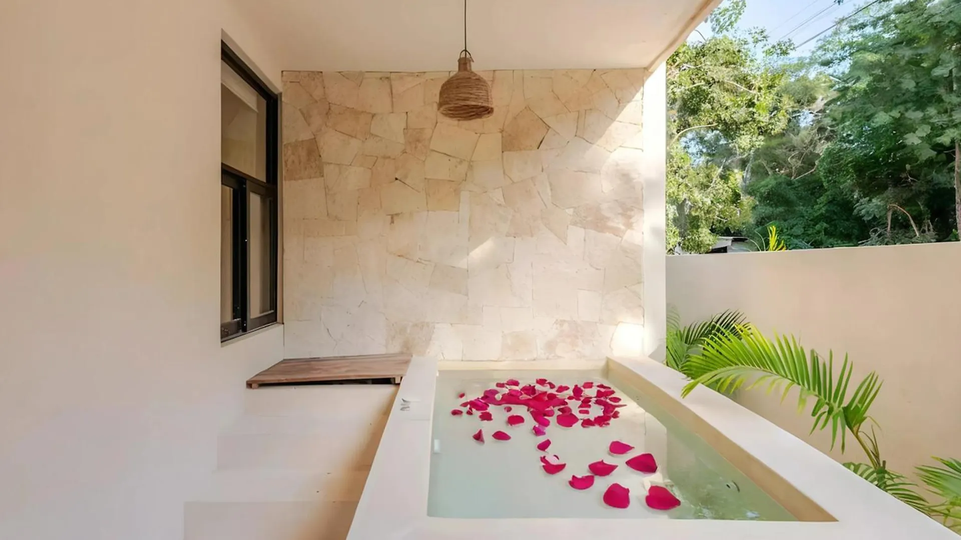 Rev Tulum Apartment